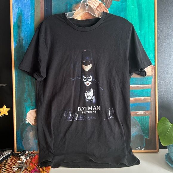 Batman Returns T-Shirt Mens Size S Black (Batman, Catwoman, Penguin) DC Comics - Picture 1 of 14